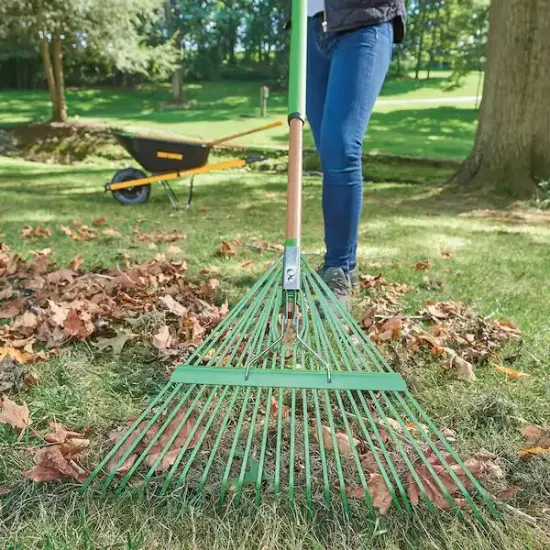 Râteau en acier à feuilles de nettoyage de jardin, râteau à herbe d'aménagement paysager communautaire